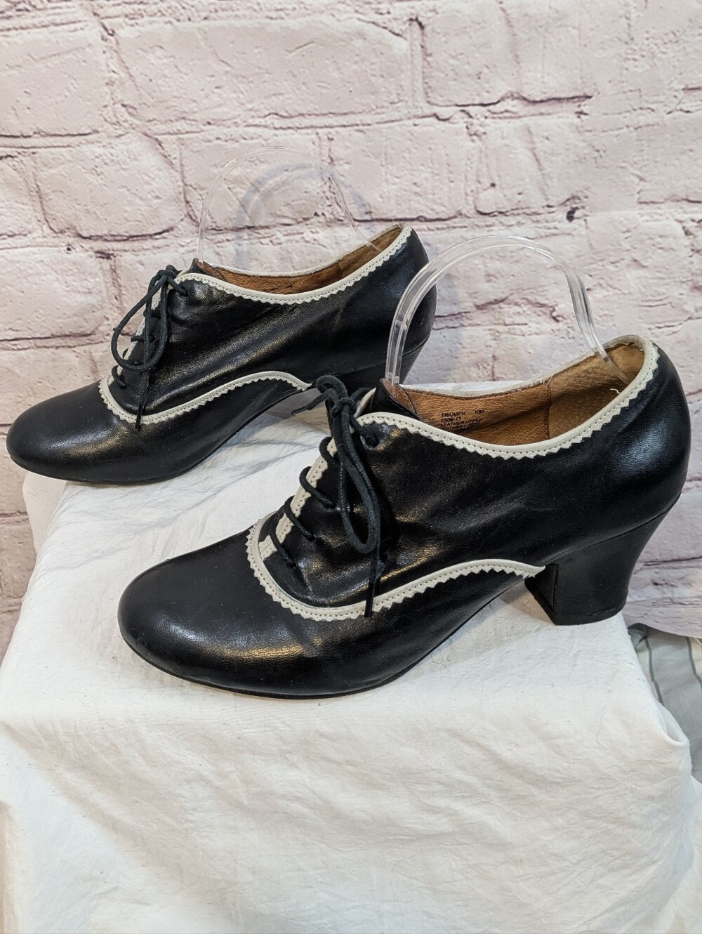 Miz Mooz Triumph Retro Heels